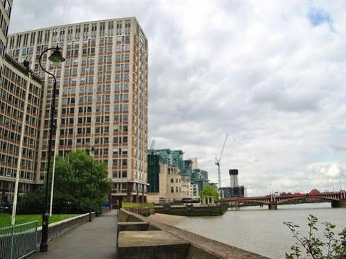 London Embankment Apartment Exterior foto